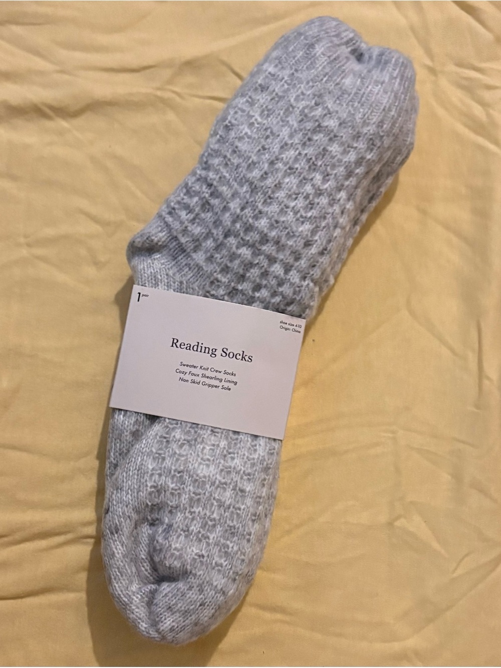 Sweet Sweater Knit Soft Grey Crew Faux Shearling Reading Socks NWT